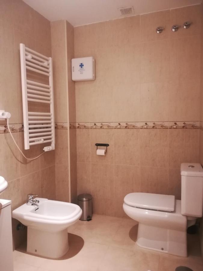 El Remanso Apartment กวาดาเลสต์ ภายนอก รูปภาพ